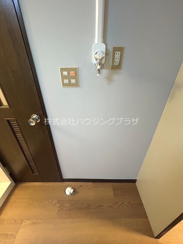 物件内観写真9　(室内洗濯機置場)