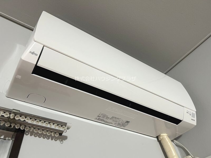 物件内観写真11　(エアコン完備)