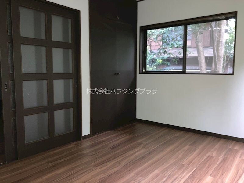 物件内観写真4　(室内)