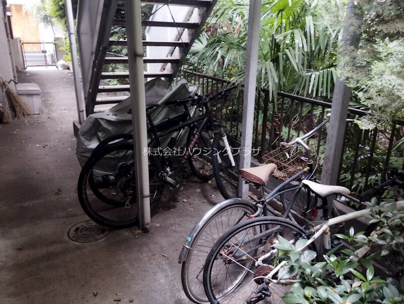 物件内観写真13　(自転車駐輪可能)