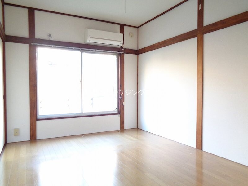 物件内観写真6　(※別室参考写真)