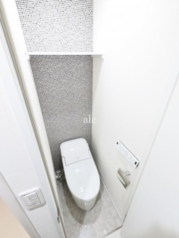 トイレ(※同シリーズ写真)
