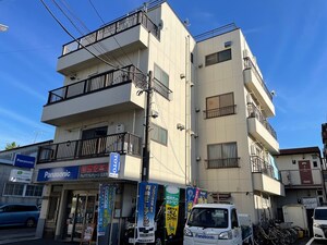 本郷ビル外観写真