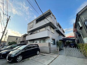 メゾン北綾瀬外観写真