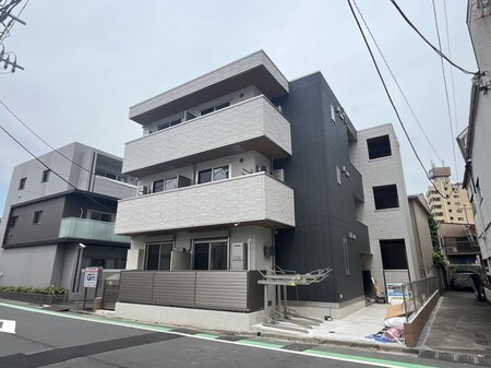 グラナーデ南千住外観写真