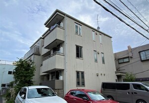 ローズコート外観写真