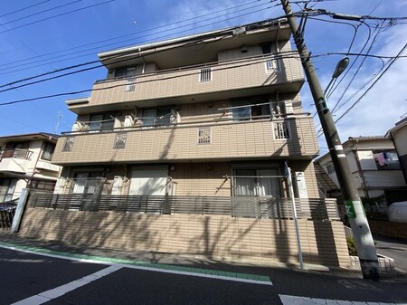 Forestage外観写真