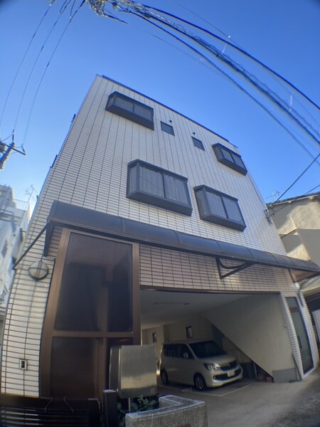 上田ビル外観写真