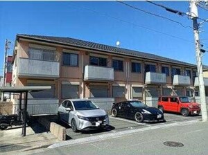 パインクレスト７外観写真