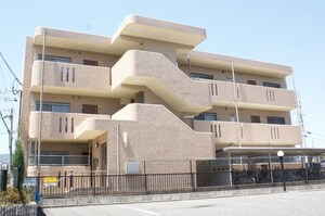 カーサヴェルデ甲東園外観写真