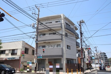 ソレアード湘南外観写真