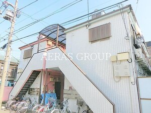 ペアパレス東六郷 B号棟外観写真