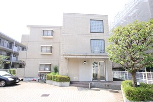 エミネンスＫＯＩＺＵＭＩ外観写真