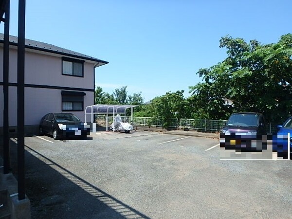 駐車場(駐車場（要空き確認）)