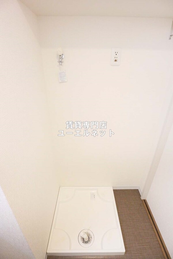 建物設備(洗濯機置き場)