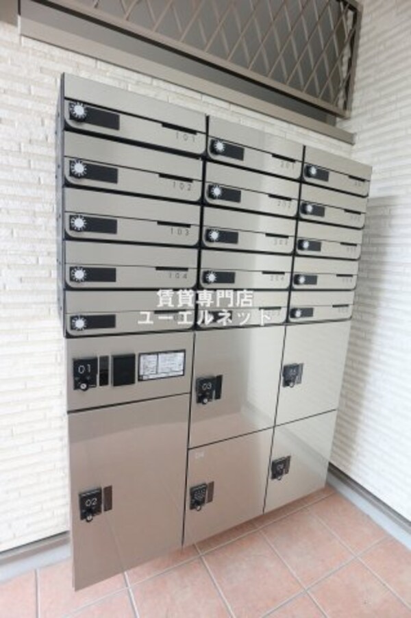 建物設備(宅配ボックス)
