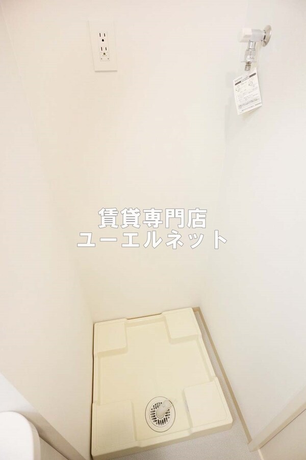 建物設備(洗濯機置き場)