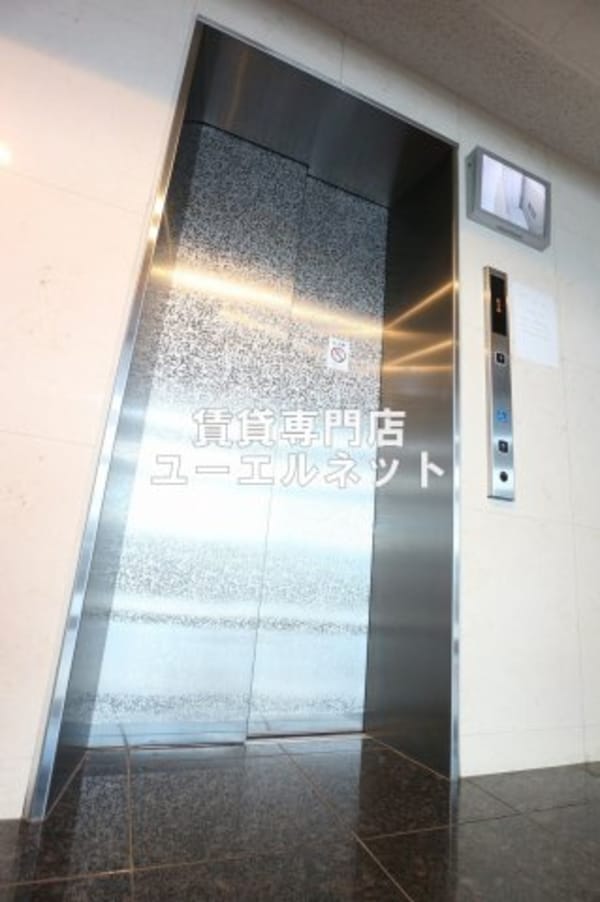 建物設備(エレベーター)