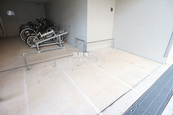 建物設備(バイク置き場あり◎)