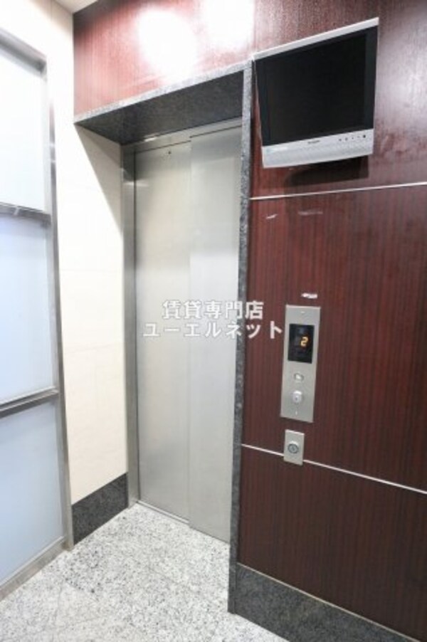 建物設備(エレベーターで楽々♪)
