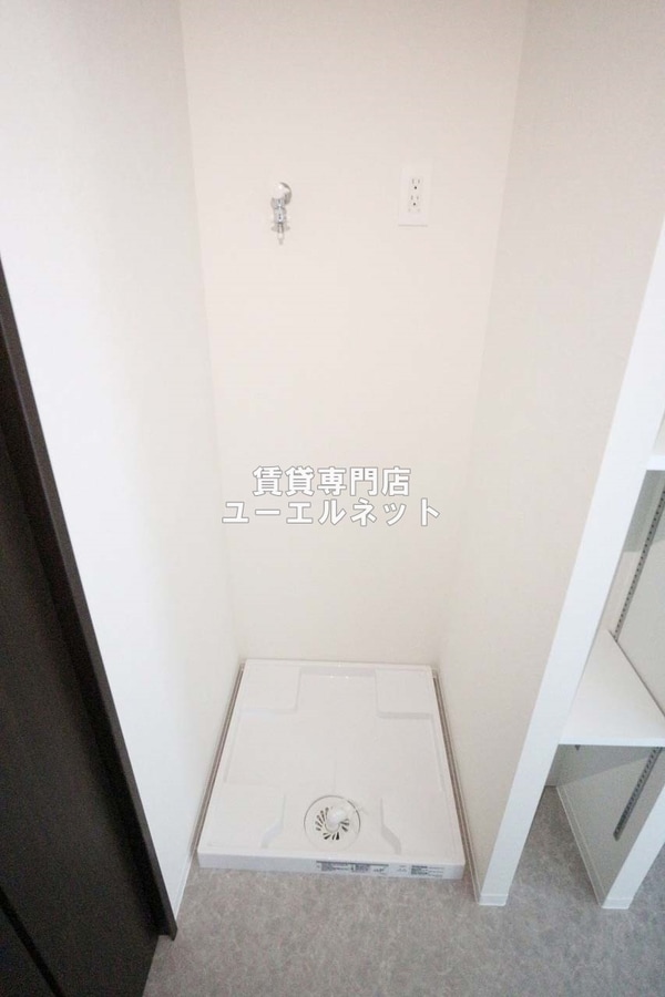 建物設備(室内洗濯機置き場で毎日の家事もラクラク！)