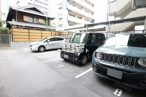 建物設備(駐車場)