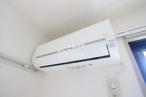 建物設備(エアコン)