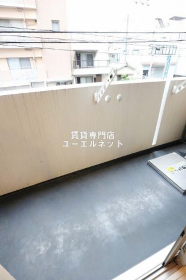 バルコニー(風が吹き抜けます)