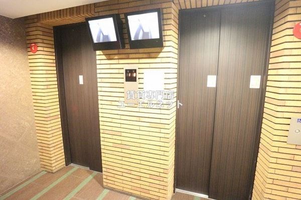 建物設備(エレベーターで楽々♪)