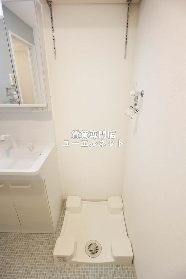建物設備(洗濯機置き場)