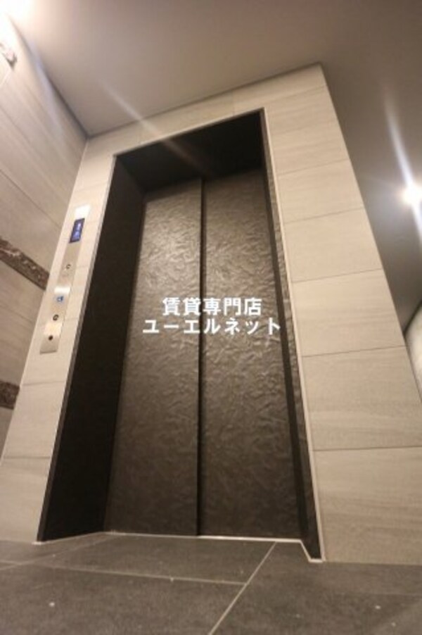 建物設備(エレベーター)