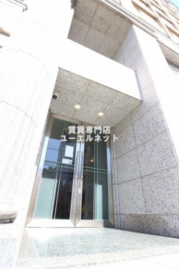 外観(シンプルで洗練されたデザインが毎日の暮らしに心地よさをプラス)