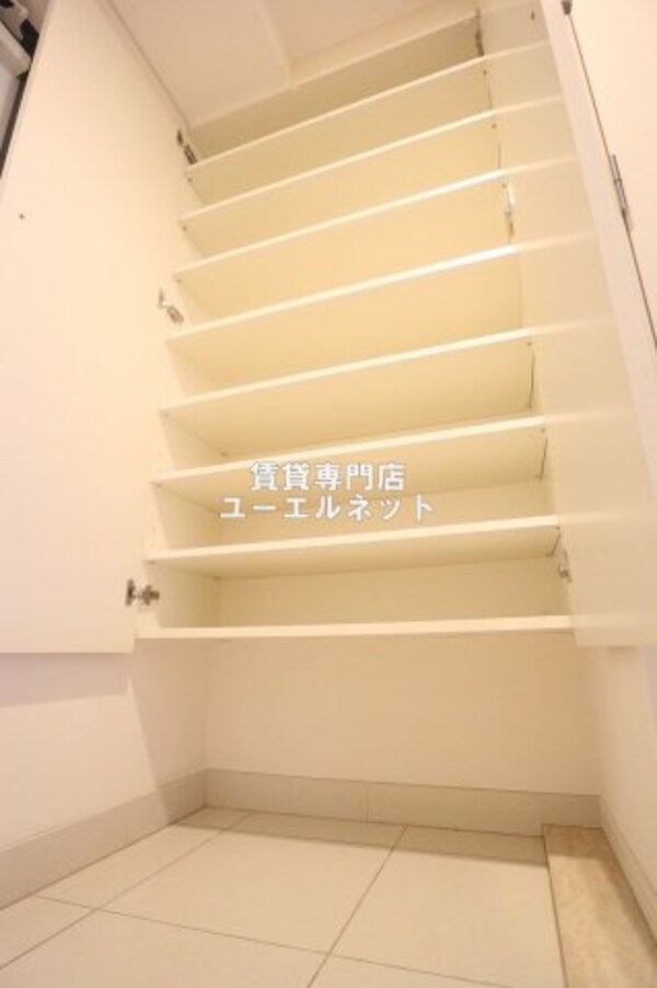 建物設備(シューズボックス)
