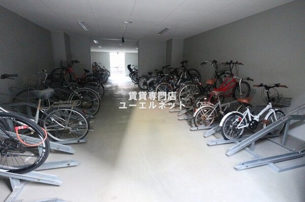 建物設備(駐輪場)