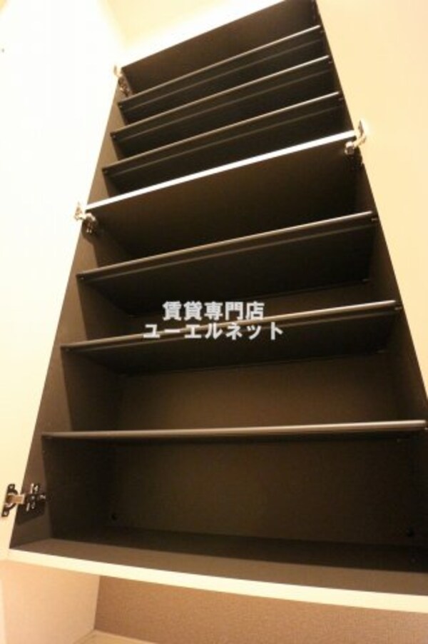 建物設備(収納力たっぷりのシューズボックスで玄関すっきり！収納力たっぷ)