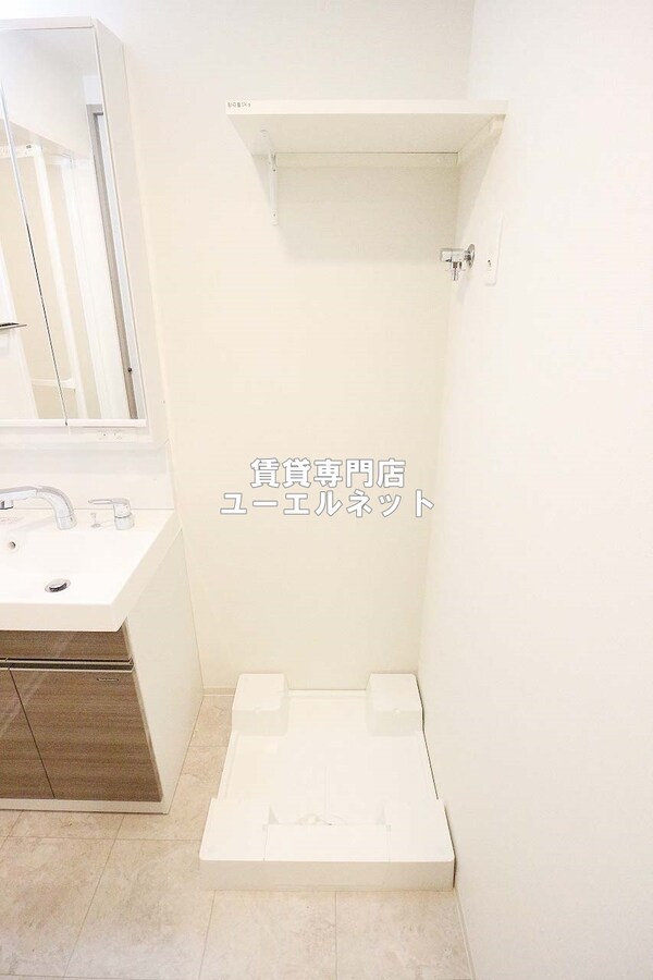 建物設備(洗濯機置き場)