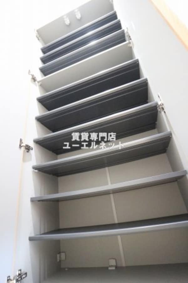 建物設備(シューズボックス)