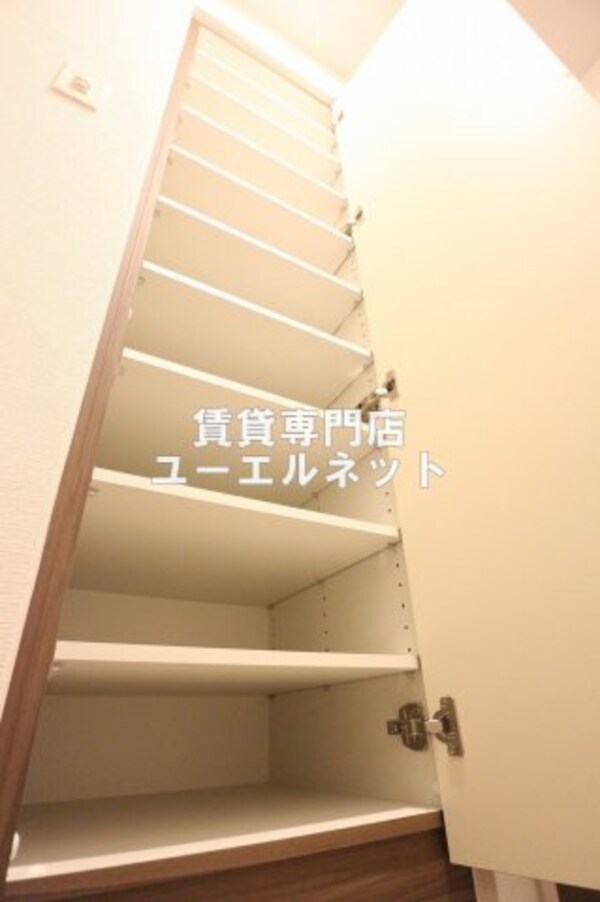 建物設備(シューズボックス)