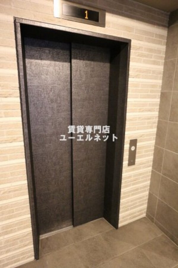 建物設備(エレベーター)