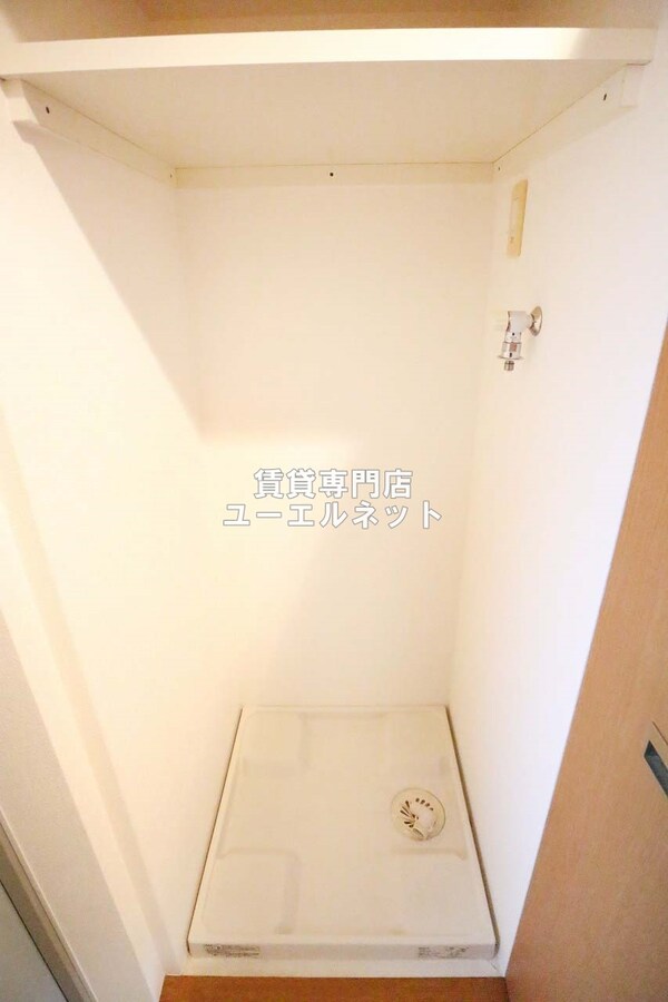 建物設備(洗濯機置き場)