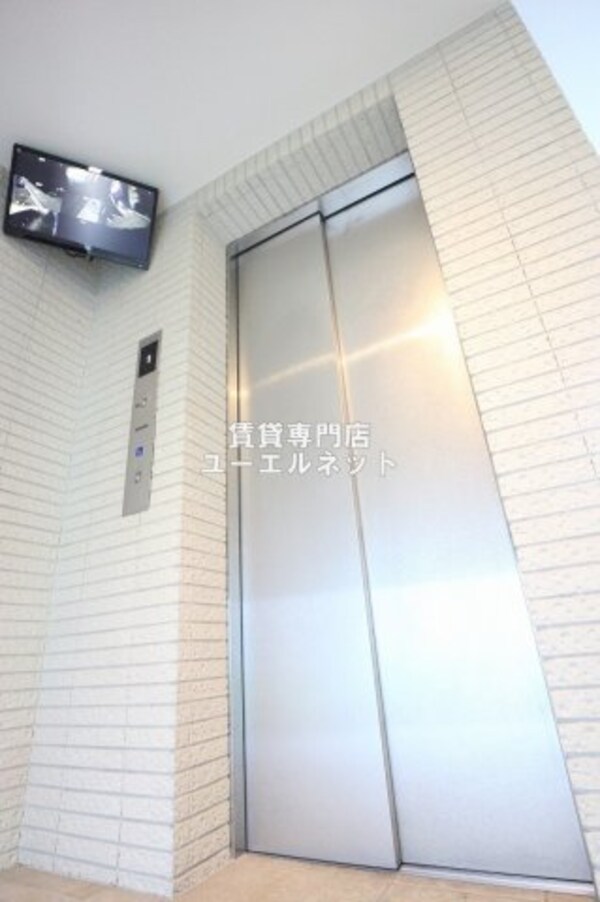 建物設備(エレベーター)