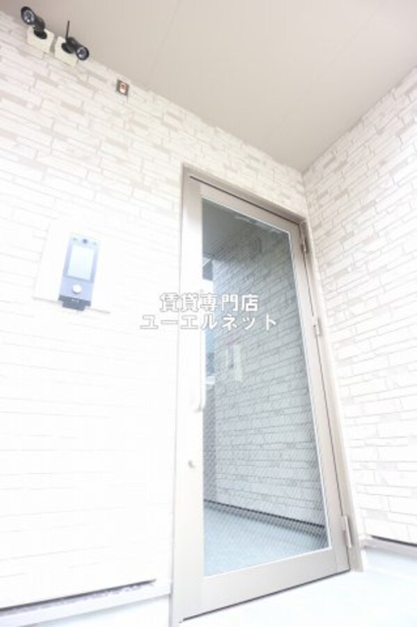 建物設備(オートロック付きで安心)