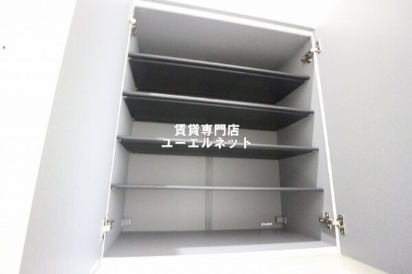 建物設備(シューズボックス)