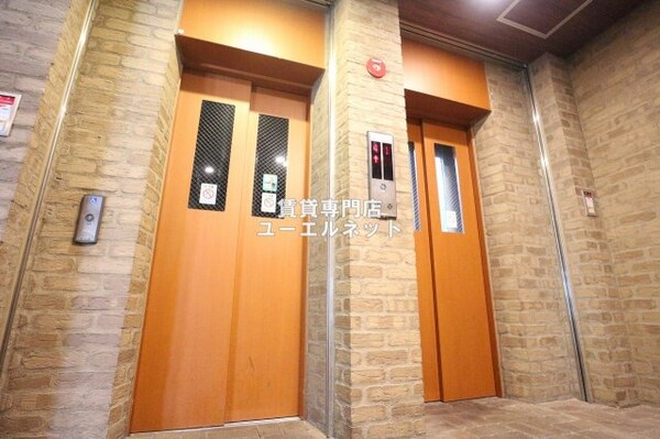 建物設備(エレベーター)