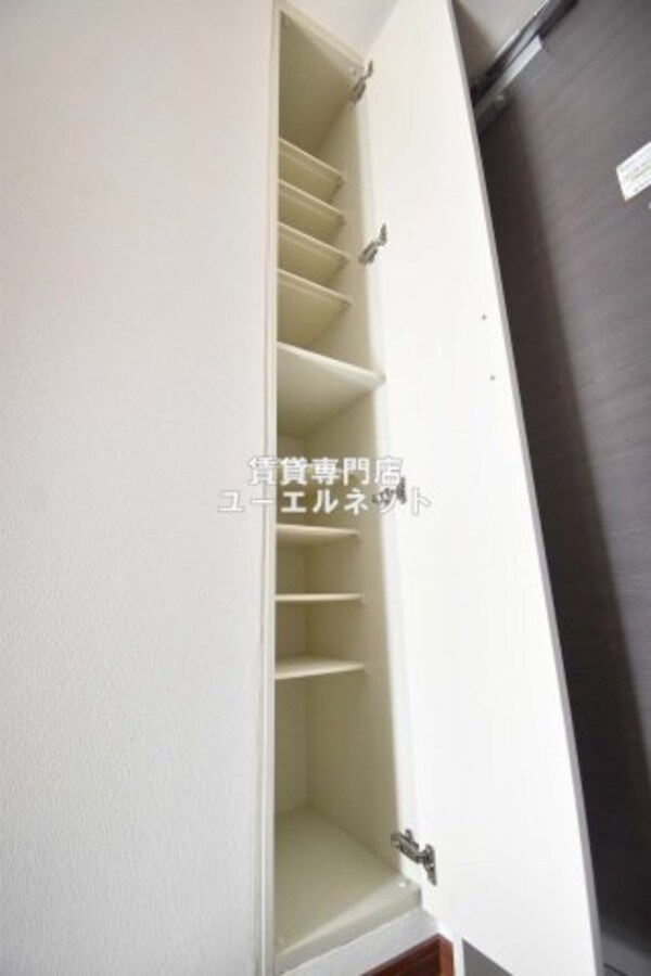 建物設備(シューズボックス)
