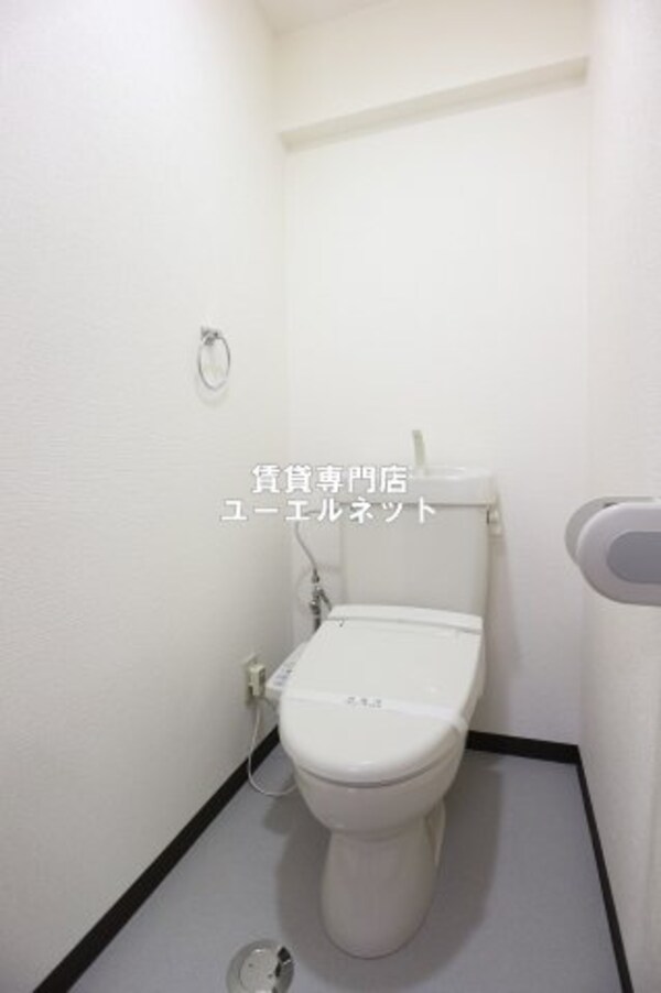 トイレ(清潔感のあるトイレ)
