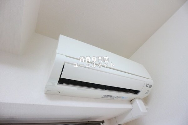 建物設備(エアコン)