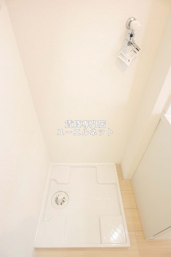 建物設備(洗濯機置き場)