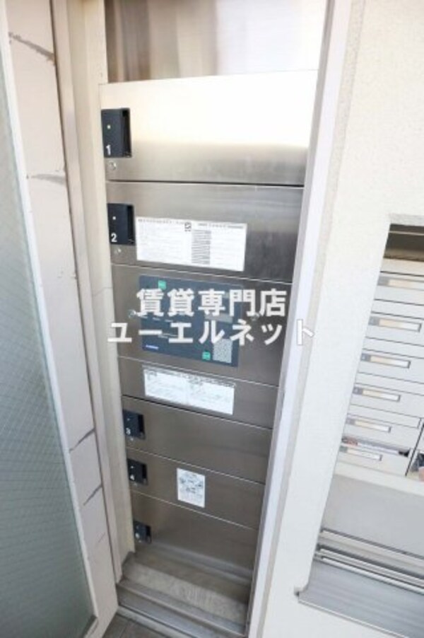 建物設備(宅配ボックス)