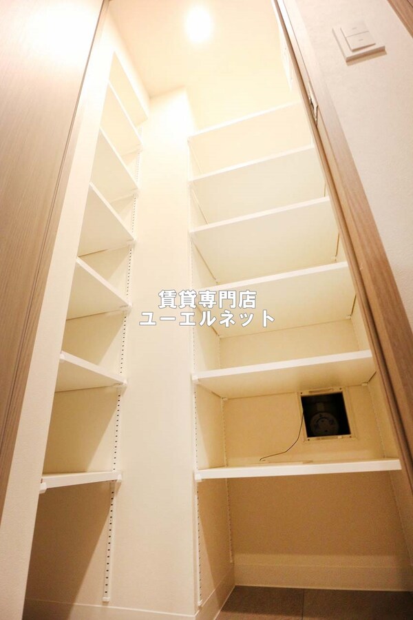 建物設備(シューズボックス)
